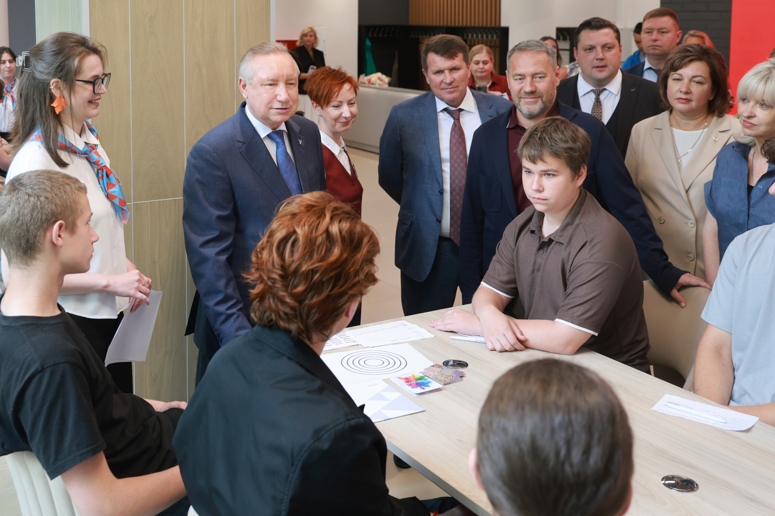 По словам главы города, задача на ближайшие годы &ndash; чтобы не менее 60% девятиклассников могли определиться с будущей профессией.